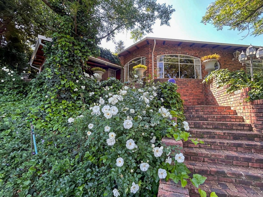 4 Bedroom Property for Sale in Lindequesdrif North West